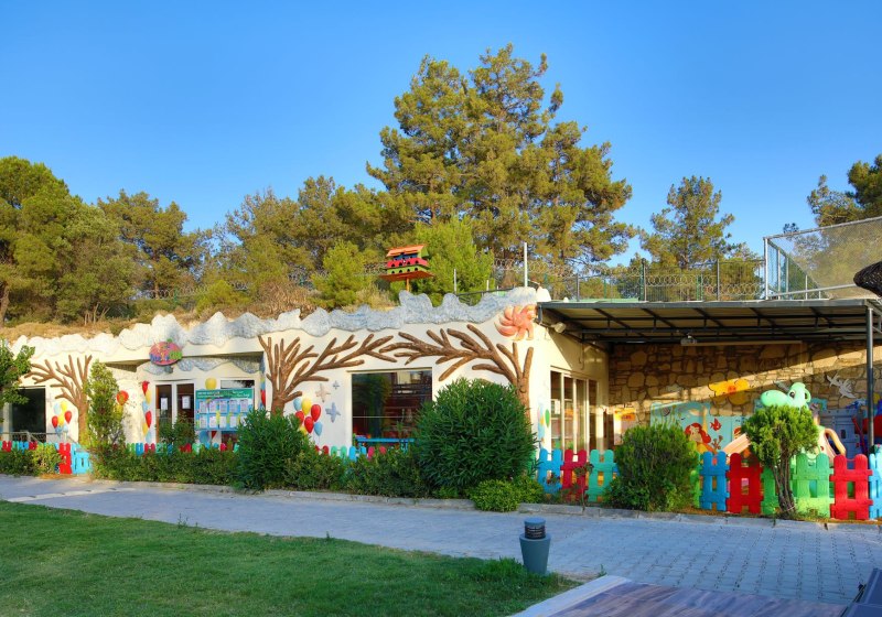 Sealight Resort Hotel