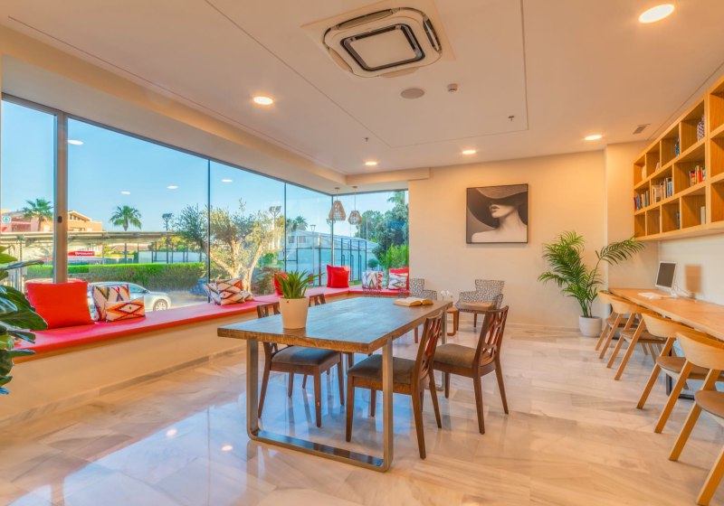 Ausstattung & Service