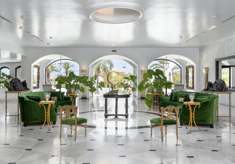 Ausstattung & Service