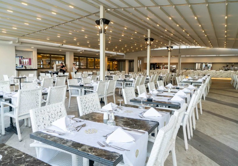 Ausstattung & Service