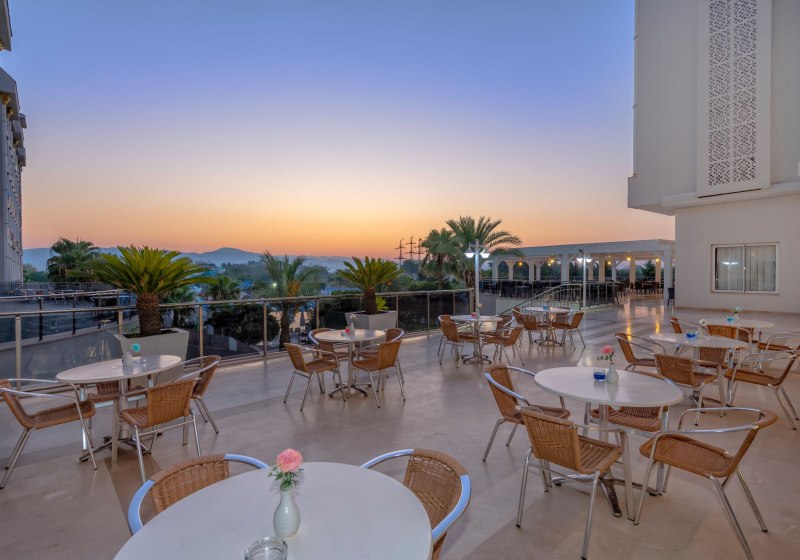 Ausstattung & Service