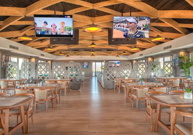 Ausstattung & Service