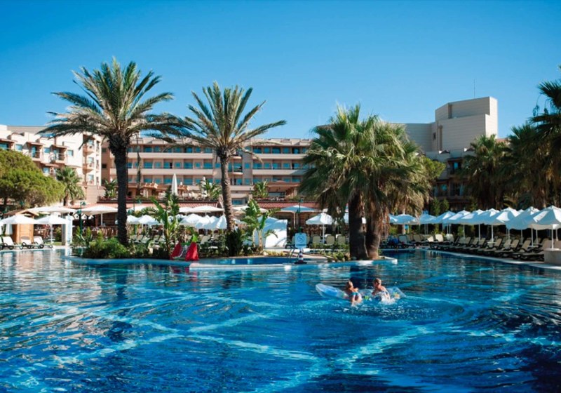 Ausstattung & Service