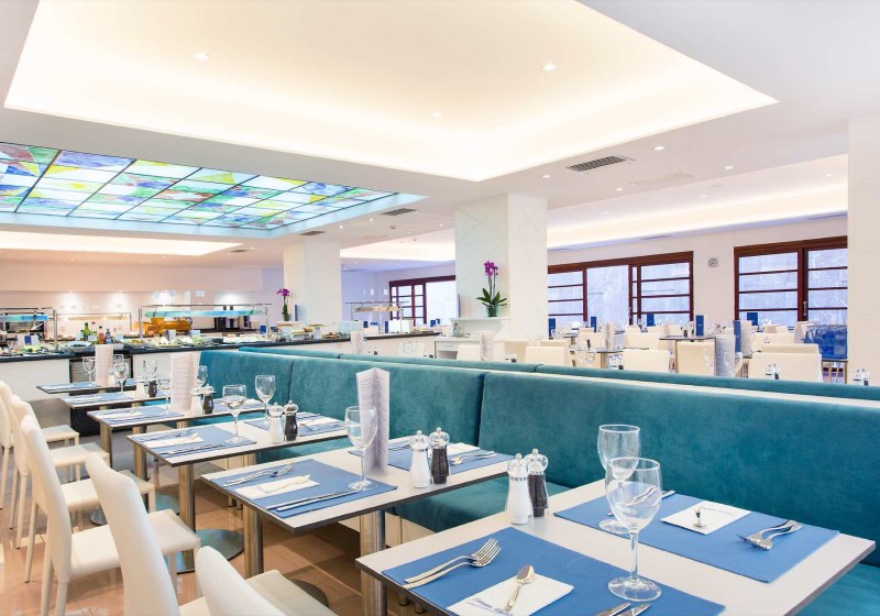 Ausstattung & Service