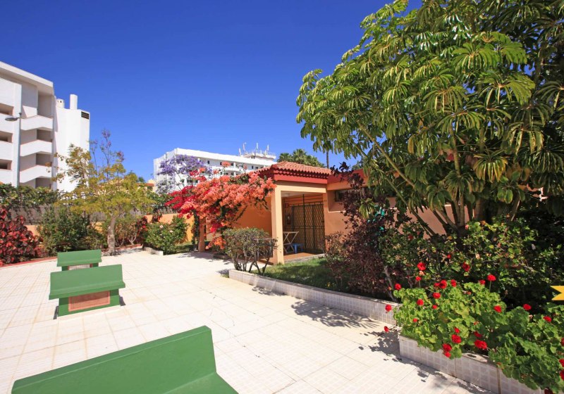 Ausstattung & Service