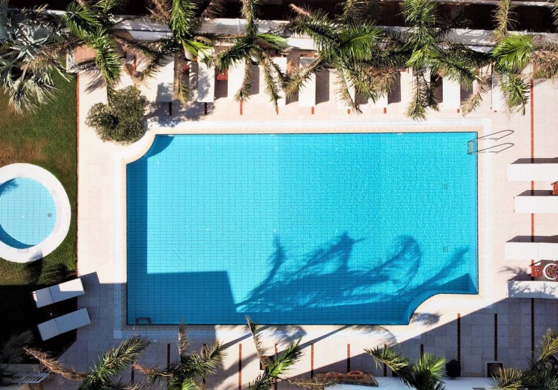 Beispiel: Hotel Außenpool