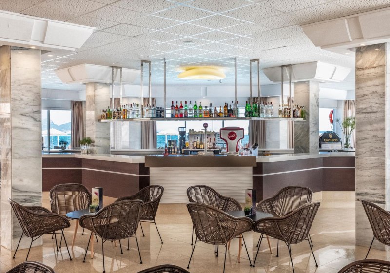 Ausstattung & Service