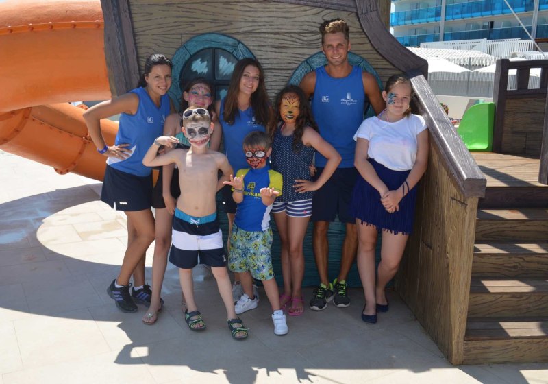 BG Tonga Tower Design Hotel & Suites