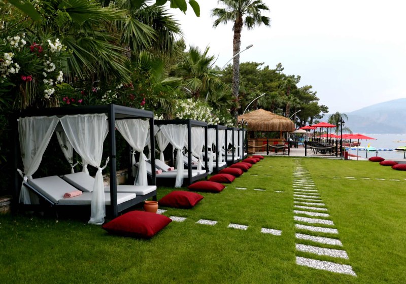 Ausstattung & Service