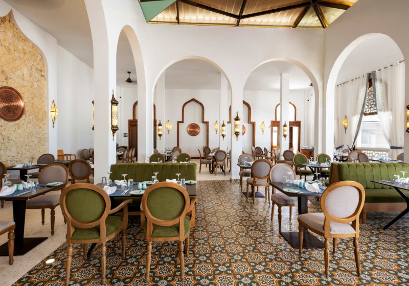 Ausstattung & Service