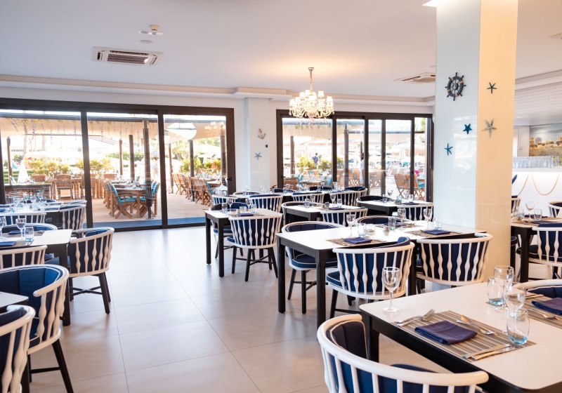 Ausstattung & Service