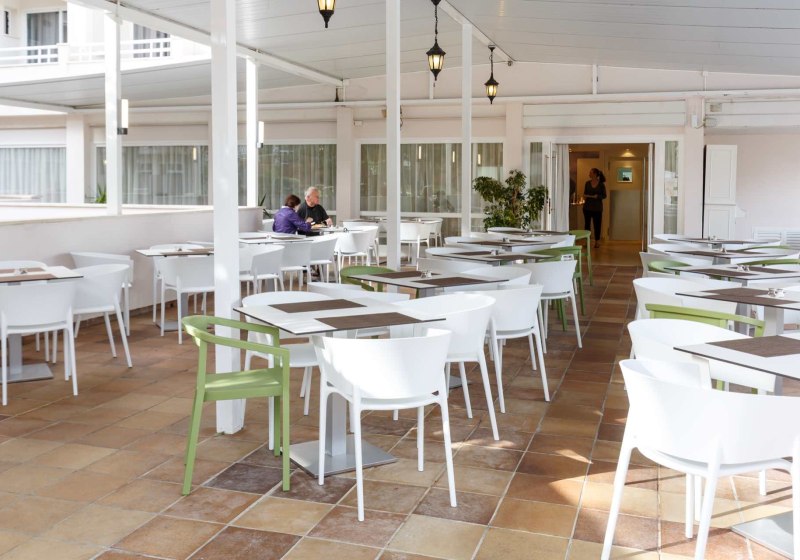 Ausstattung & Service