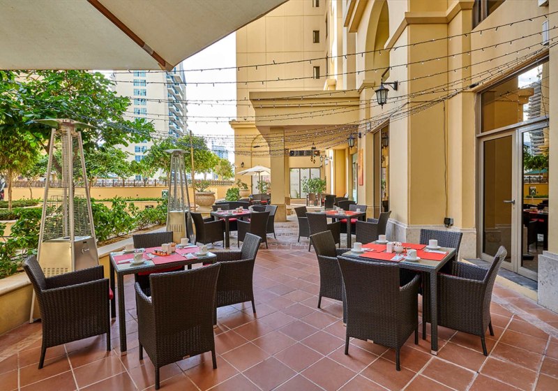 Ausstattung & Service