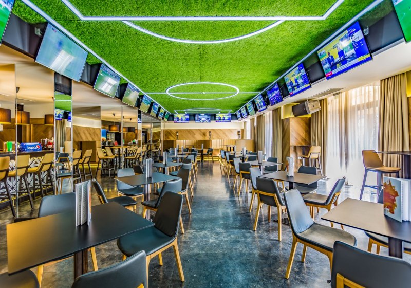 Ausstattung & Service