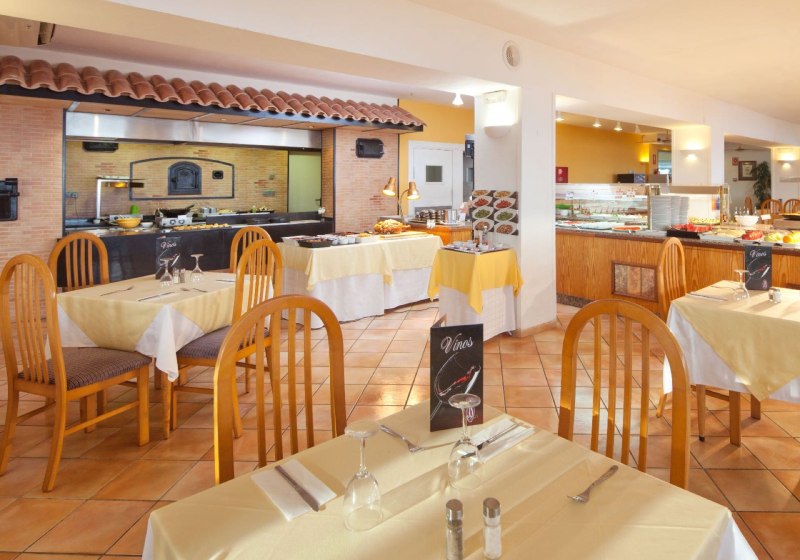 Ausstattung & Service