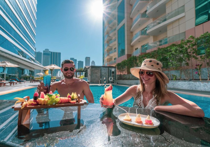 Beispiel: Hotel Außenpool