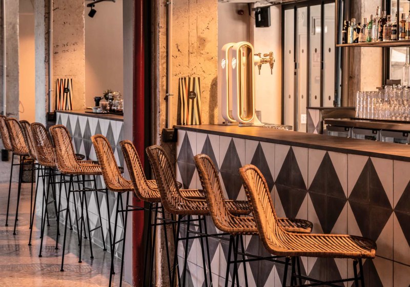 Ausstattung & Service