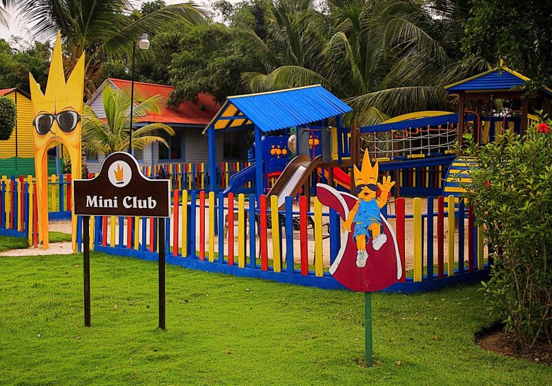 Tropical Deluxe Princess