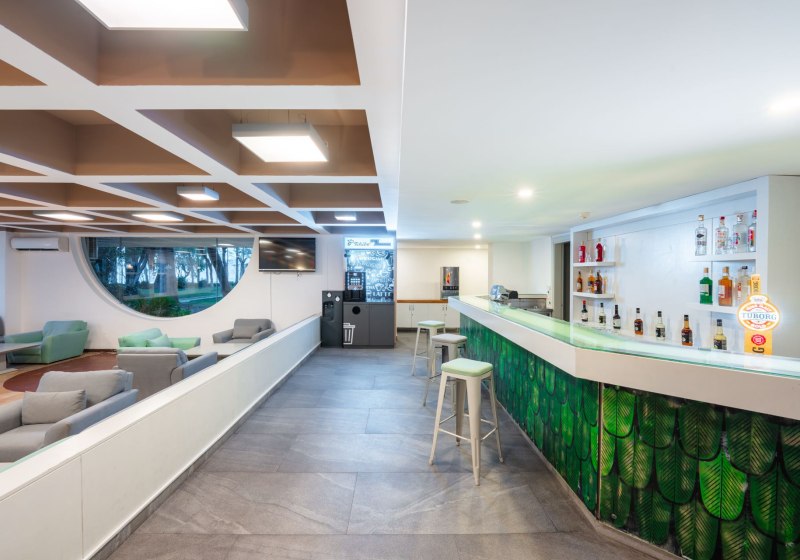 Ausstattung & Service