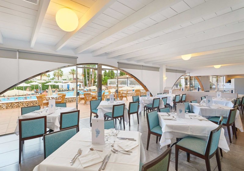 Ausstattung & Service