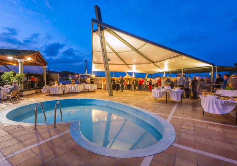 Ausstattung & Service