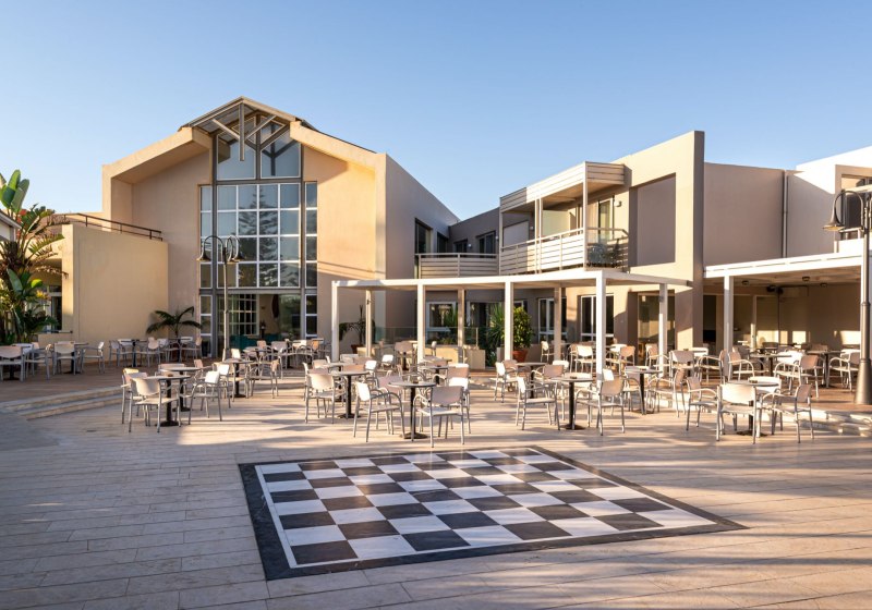 Ausstattung & Service