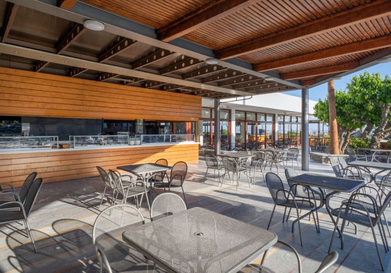 Ausstattung & Service