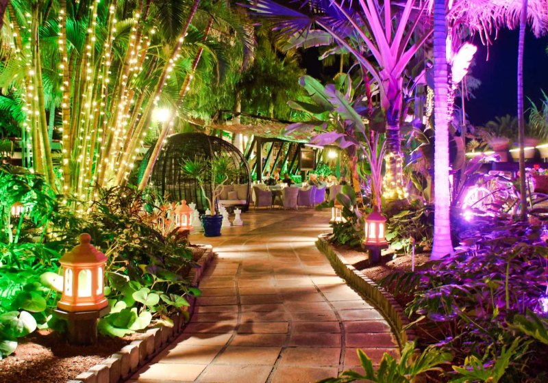 Ausstattung & Service