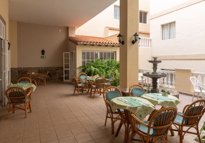 Beispiel: Ausstattung & Service