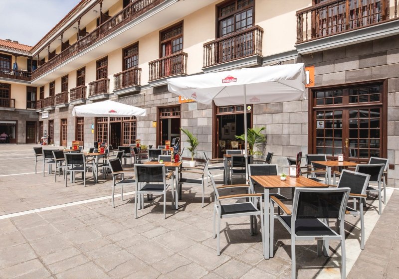 Beispiel: Ausstattung & Service