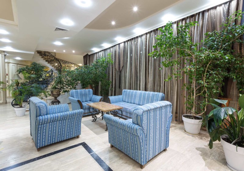 Ausstattung & Service