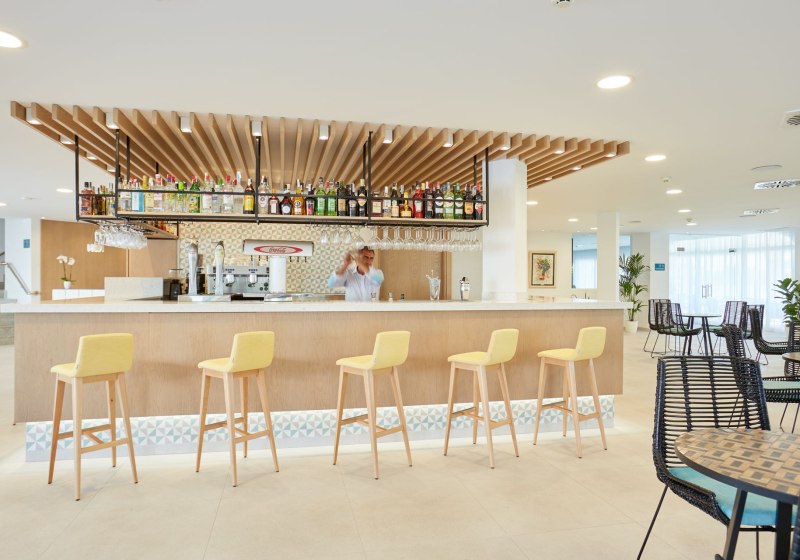 Ausstattung & Service