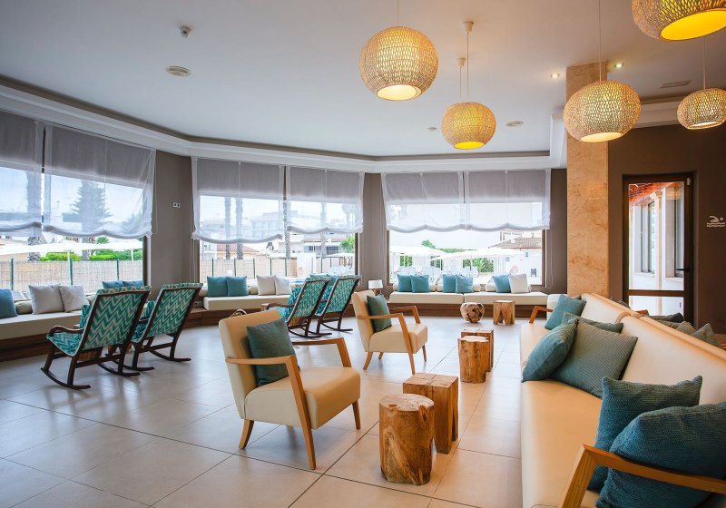 Ausstattung & Service