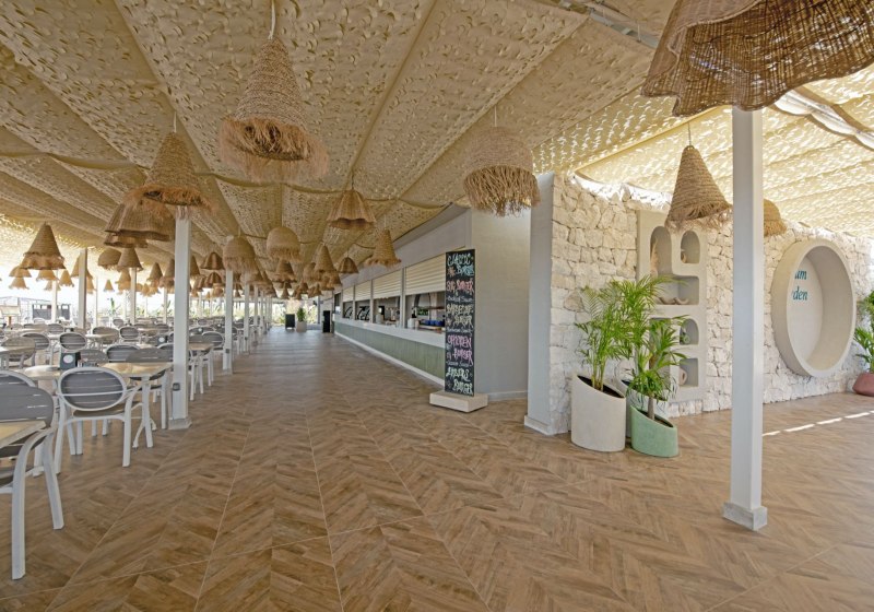 Ausstattung & Service