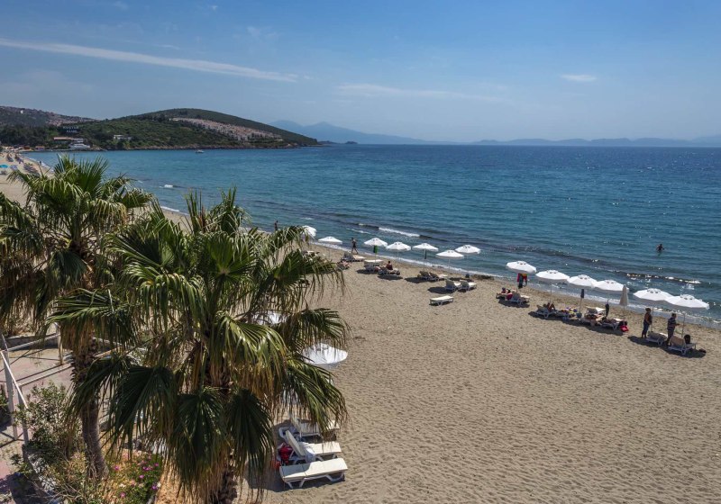 Ramada Hotel & Suites
