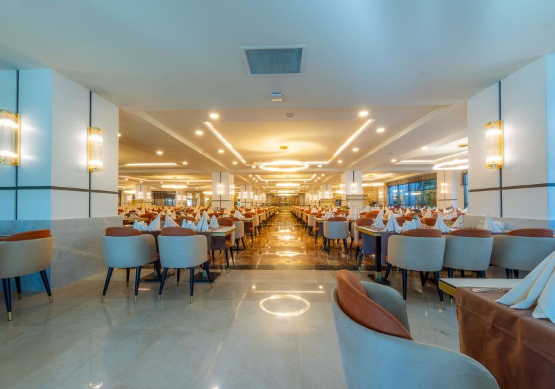 Ausstattung & Service