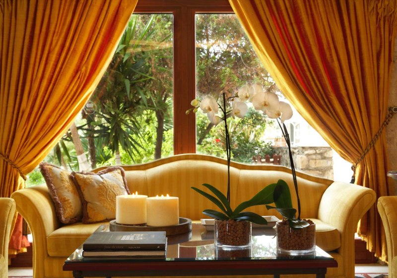 Ausstattung & Service