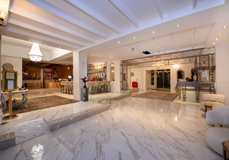 Ausstattung & Service