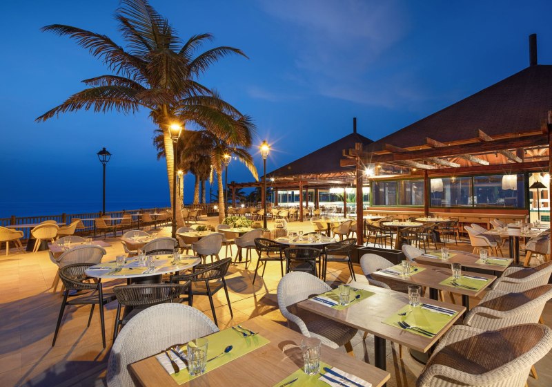 Ausstattung & Service