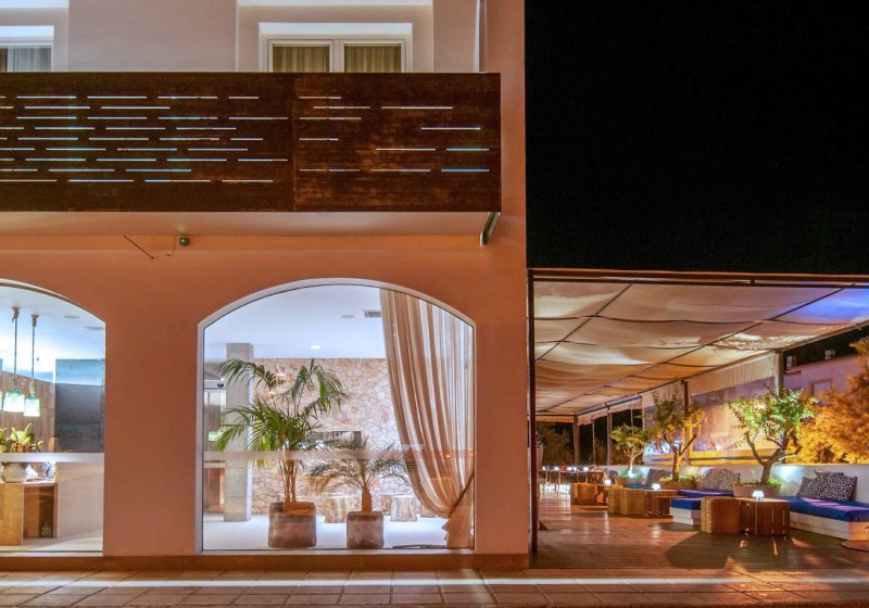 Ausstattung & Service