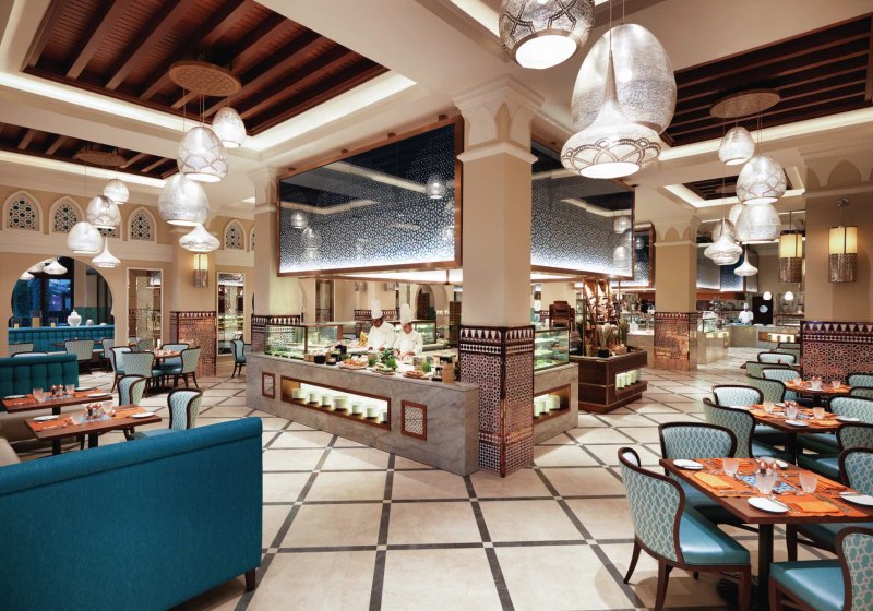 Ausstattung & Service