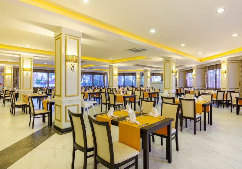 Ausstattung & Service