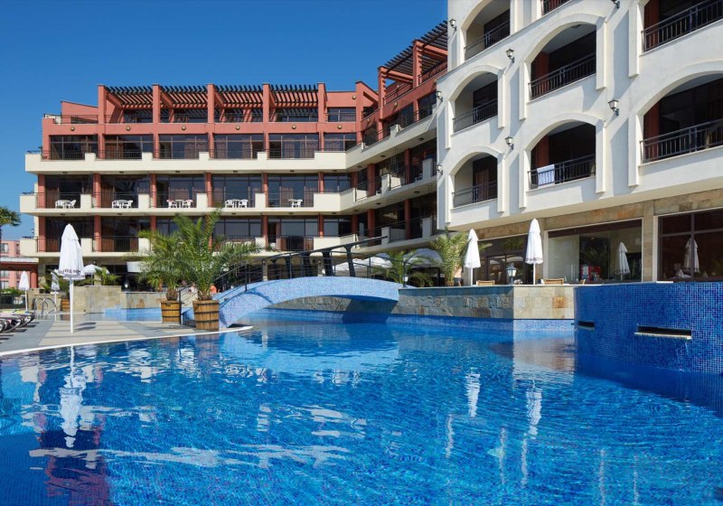 Ausstattung & Service