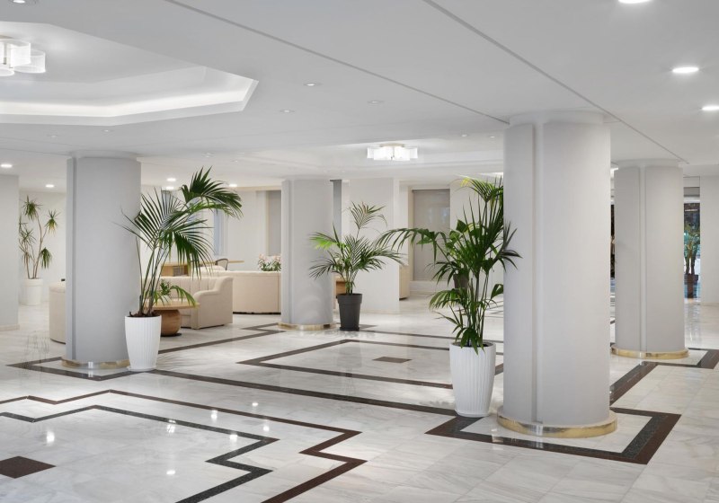 Ausstattung & Service