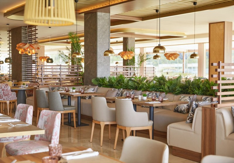 Ausstattung & Service