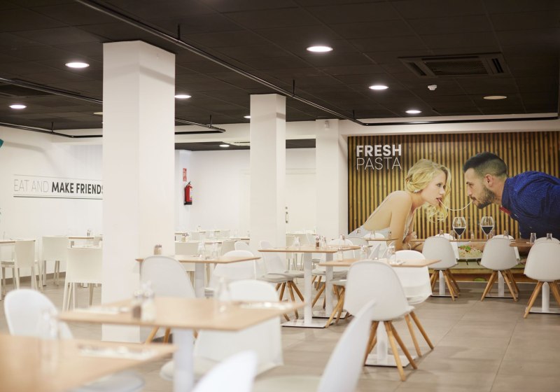 Ausstattung & Service