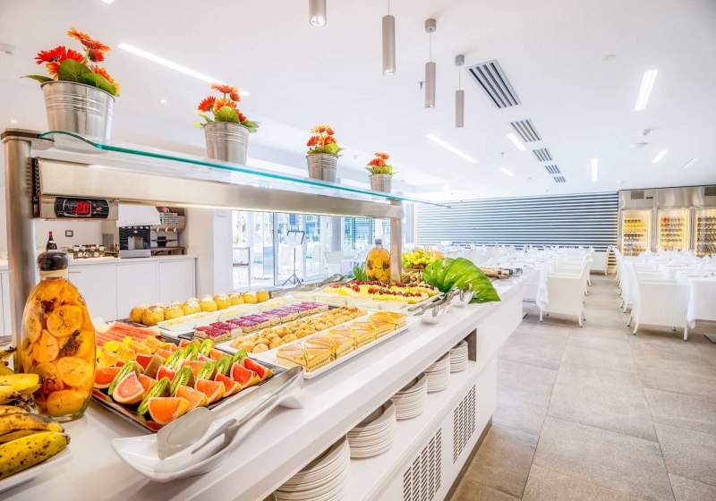 Ausstattung & Service