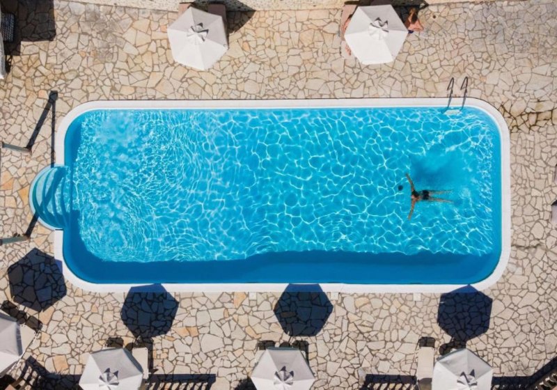 Beispiel: Hotel Außenpool