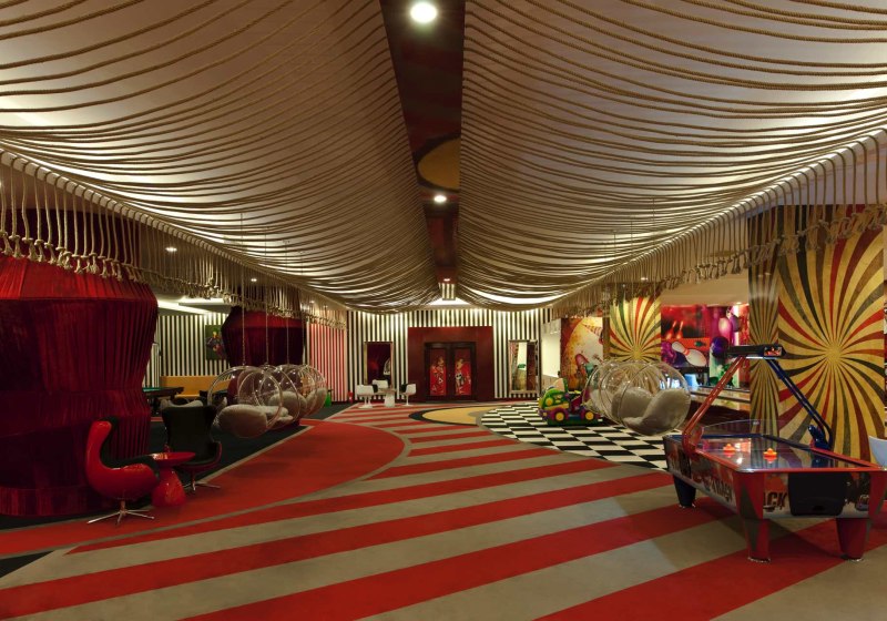 Ausstattung & Service