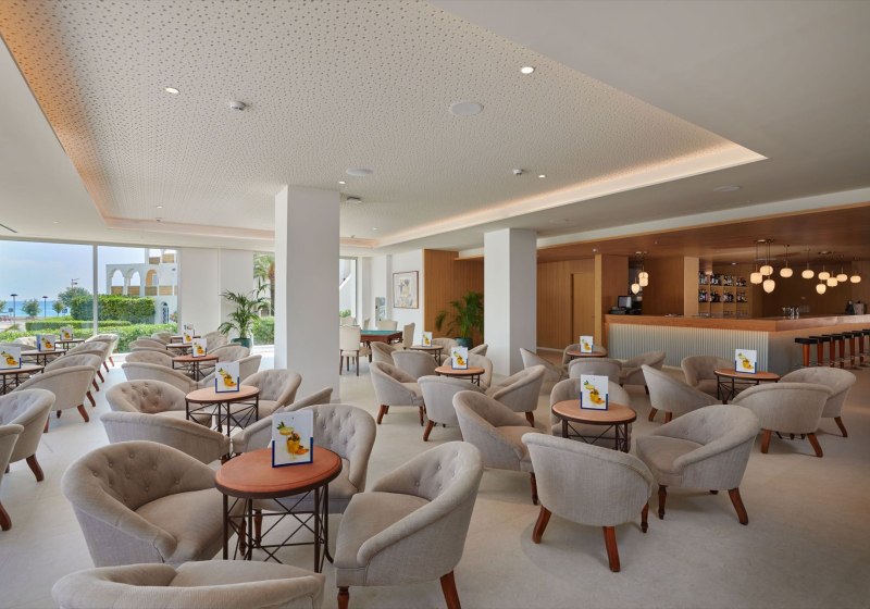 Ausstattung & Service